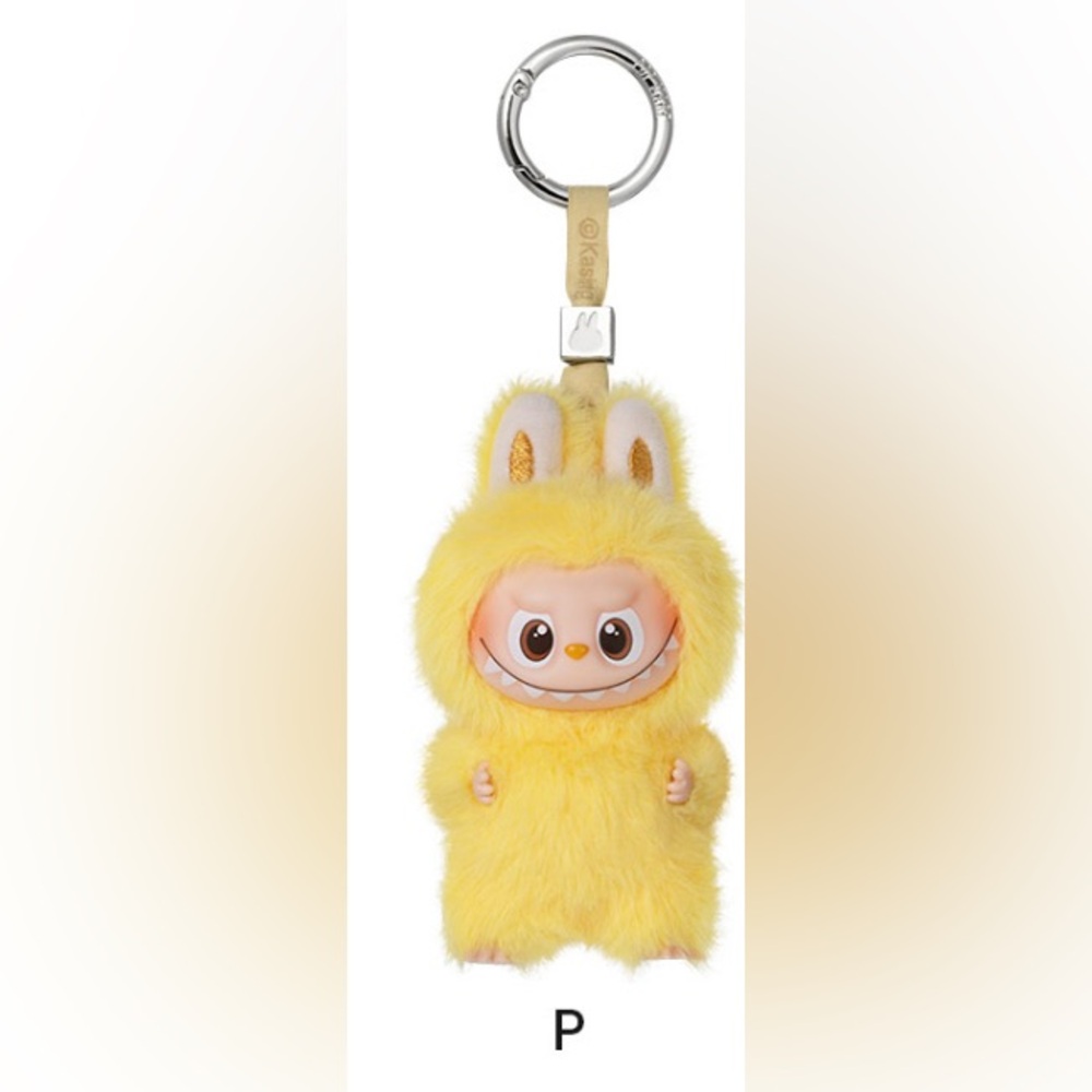 Labubu pin for love P